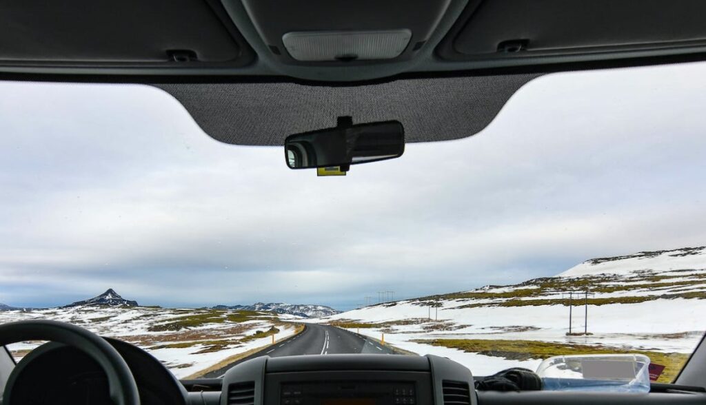 interior de una autocaravana en islandia